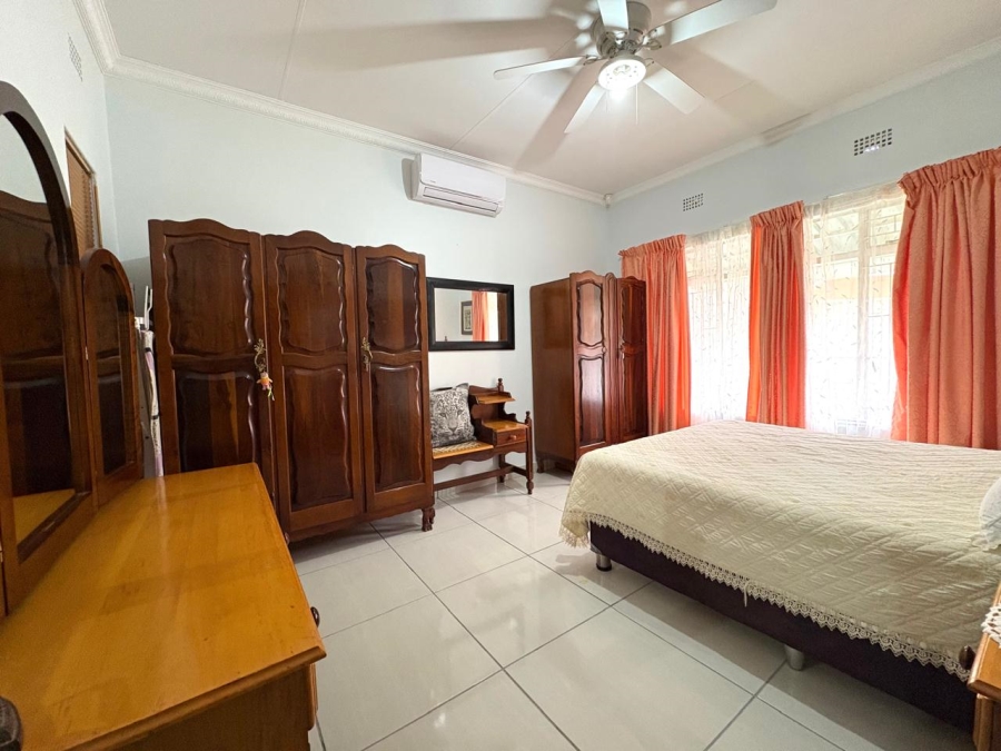 6 Bedroom Property for Sale in Lakeview Free State